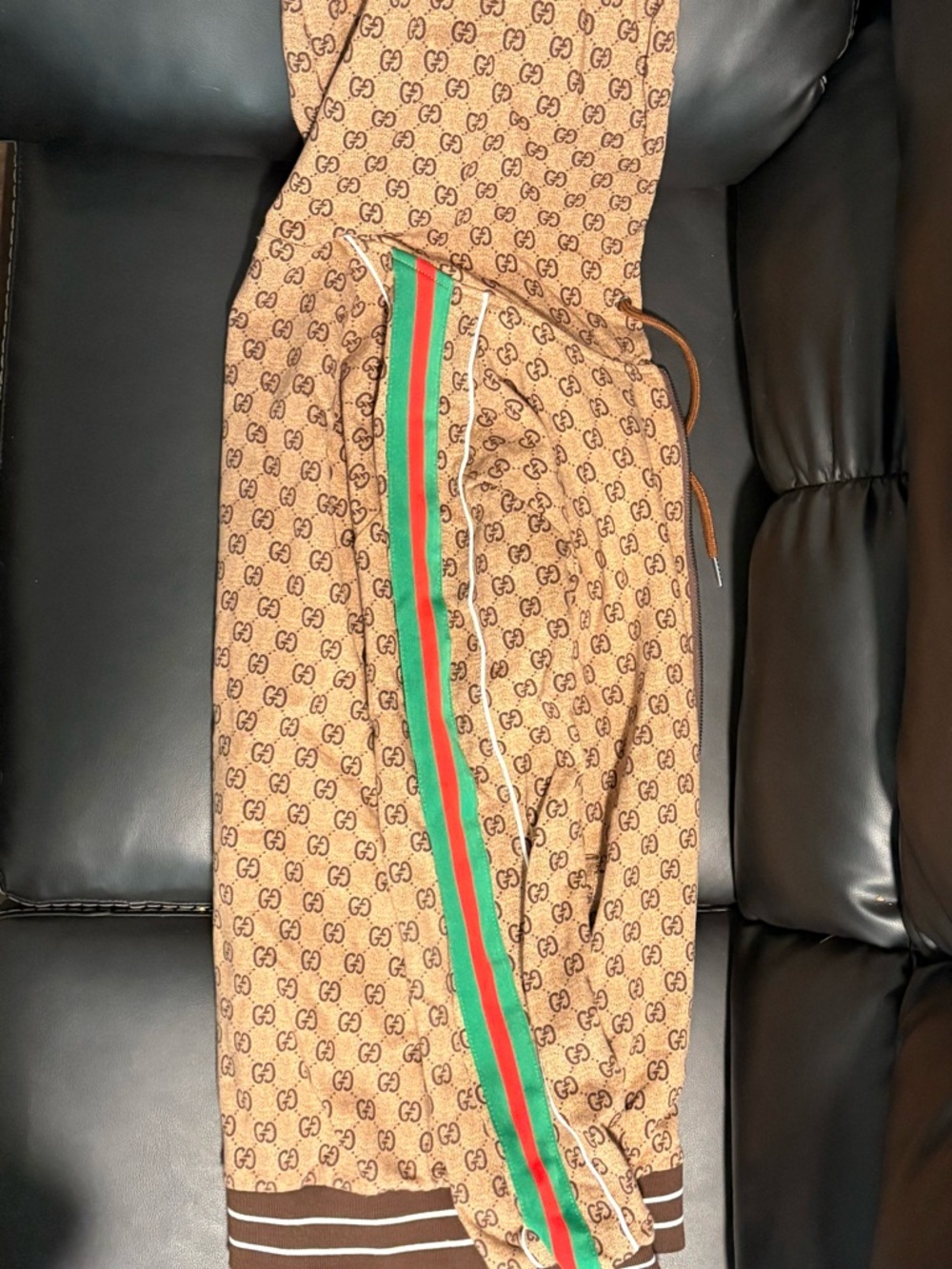 Gucci Brown GG Monogram Zip-Up Hoodie Vest with Red & Green Patch - Picture 5 of 8